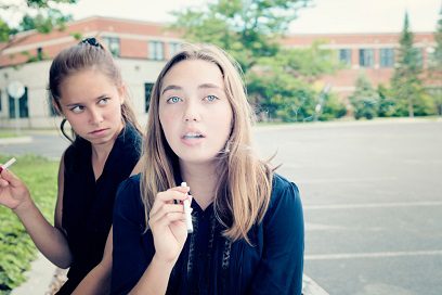 teen-girls-smoking-e-cigarettes-9-6-131.jpg